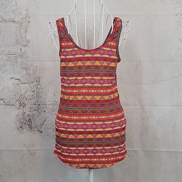 No Boundaries Colorful Geometric Tank Top Women's Size M - Picture 6 of 10
